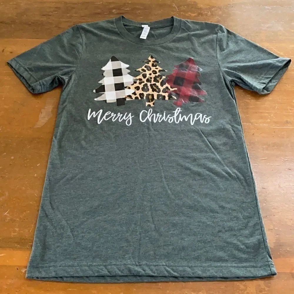 Merry Christmas Trees Appliqué Shirt Short Sleeve